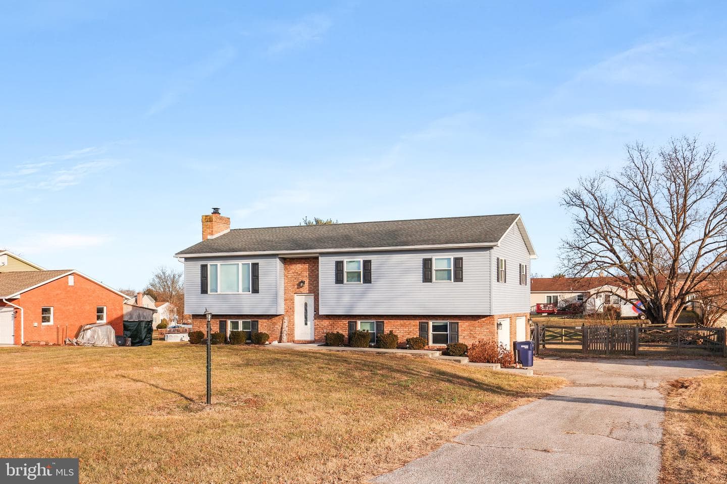 124 Wheatland Drive photo 3