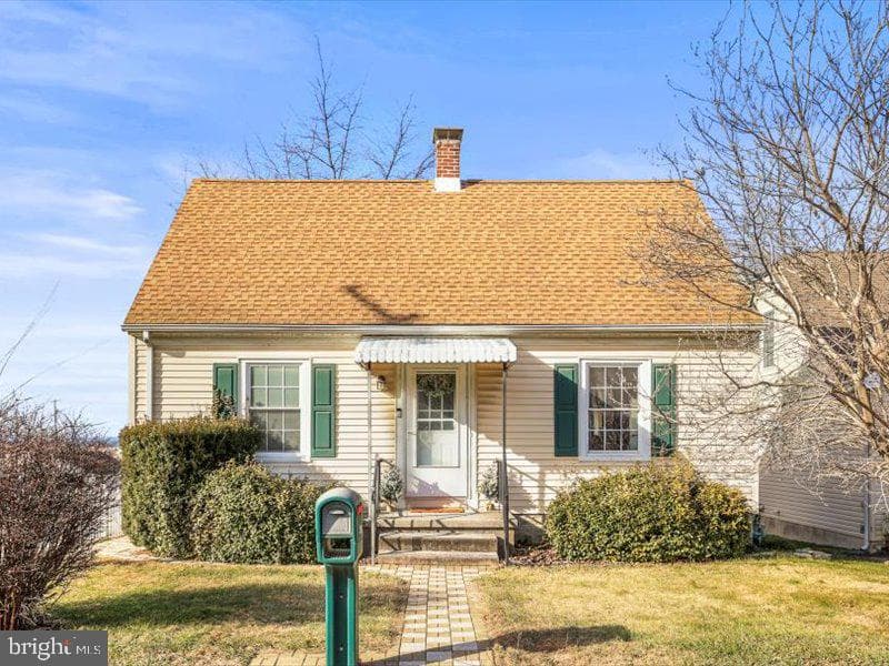 2960 Hanover Pike photo 2
