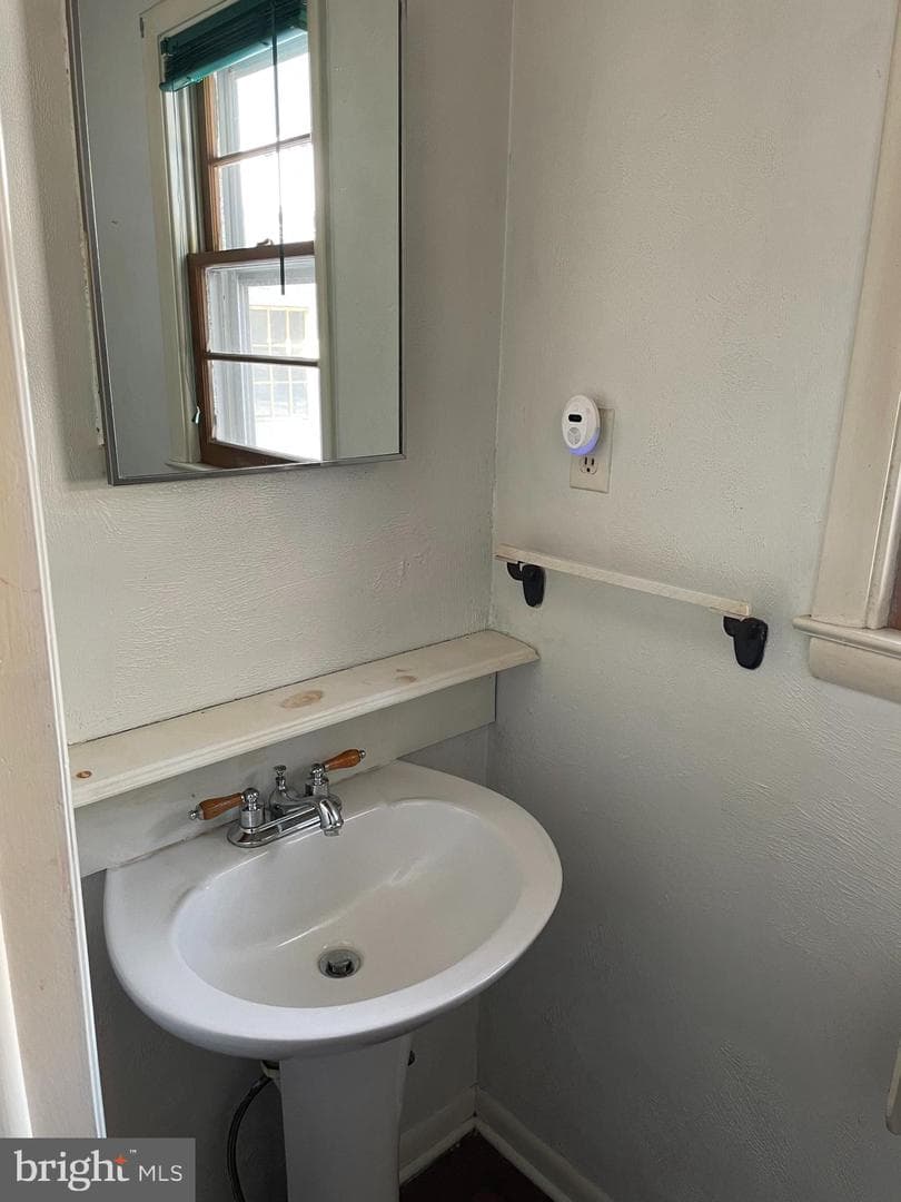 60 Ridge Road photo 17
