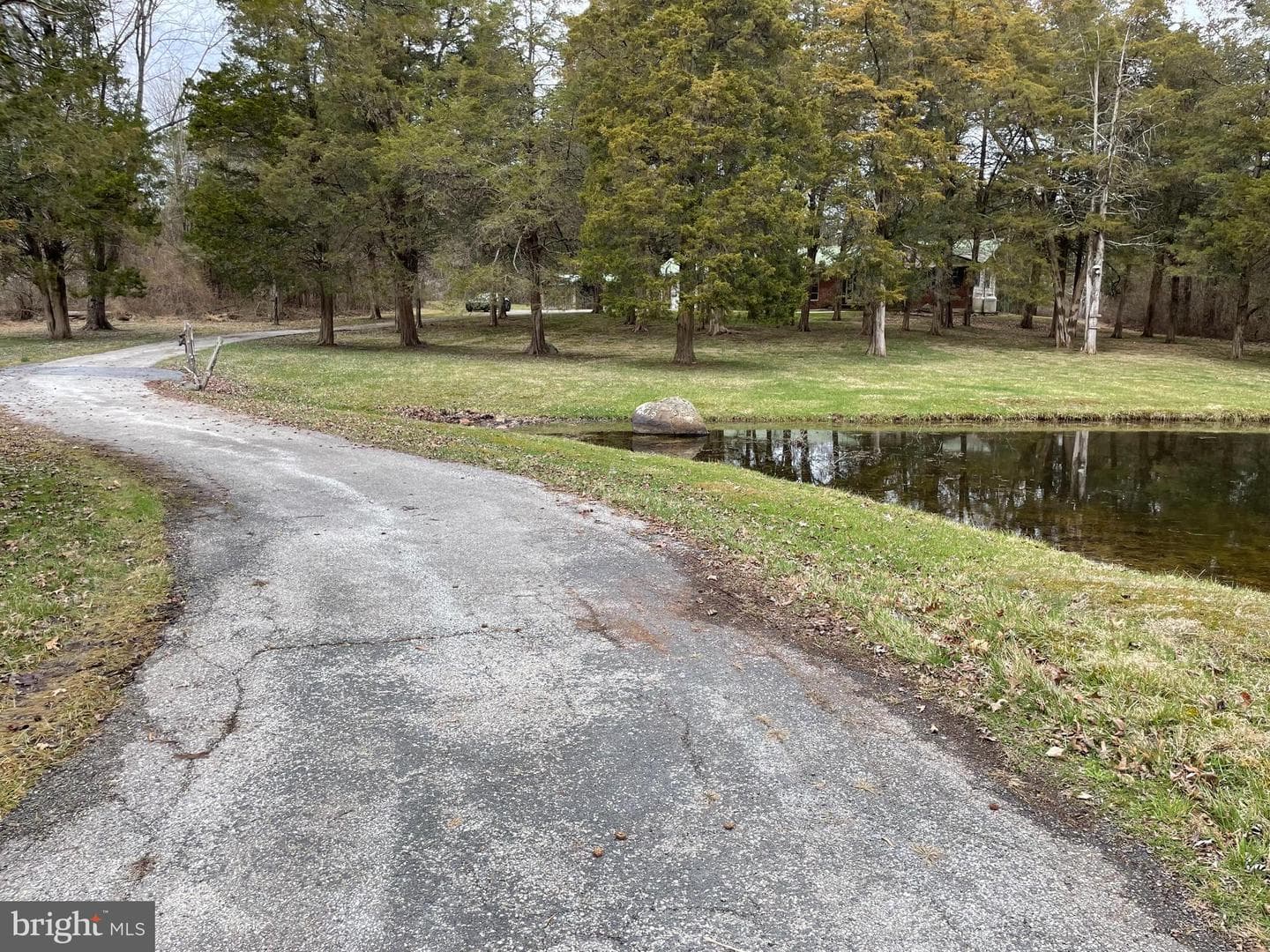 60 Ridge Road photo 5