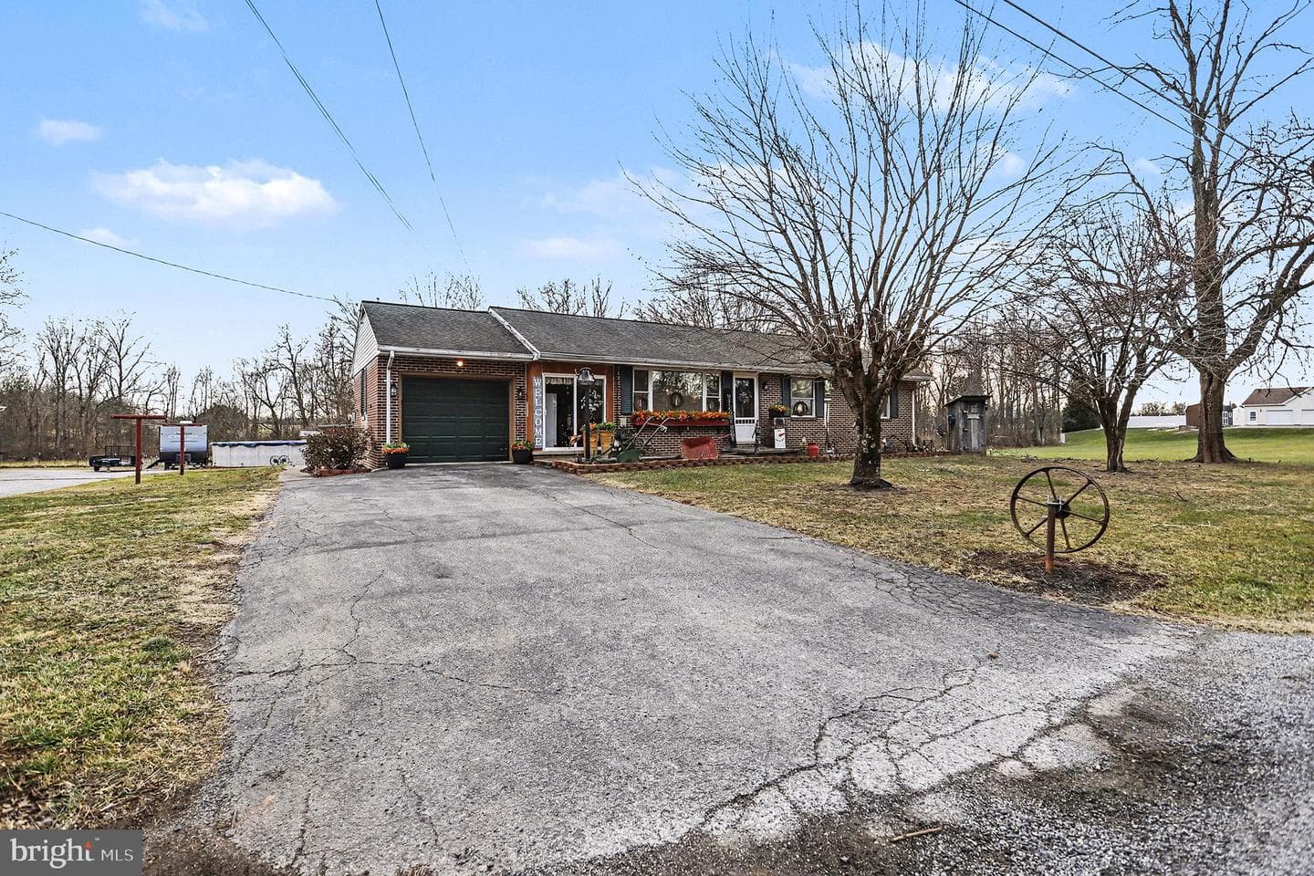 1245 Harney Road photo 2