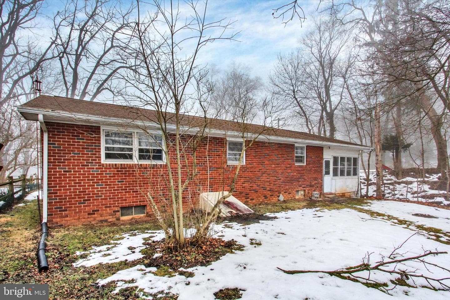 108 S Hickory Lane photo 19