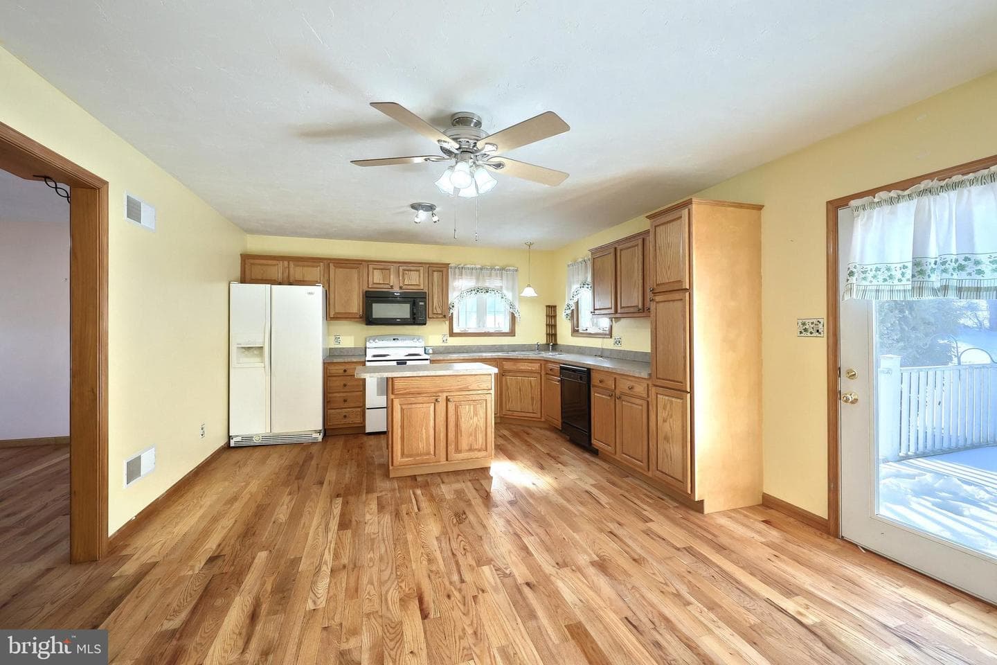 9 Wheatland Drive photo 13