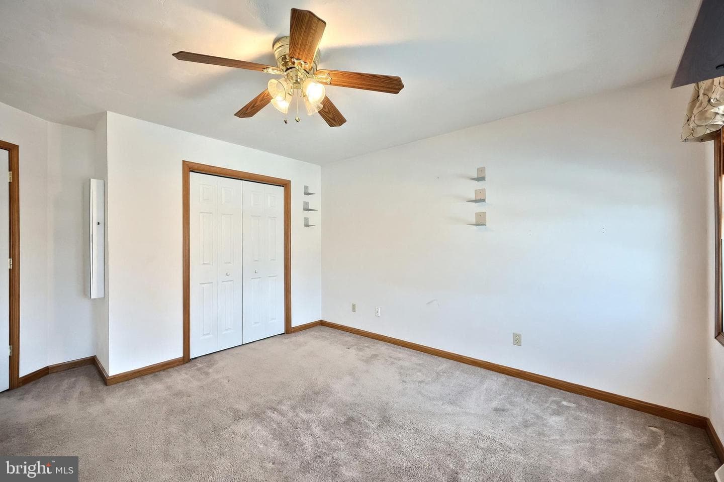 9 Wheatland Drive photo 26