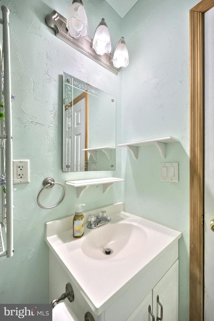 9 Wheatland Drive photo 35