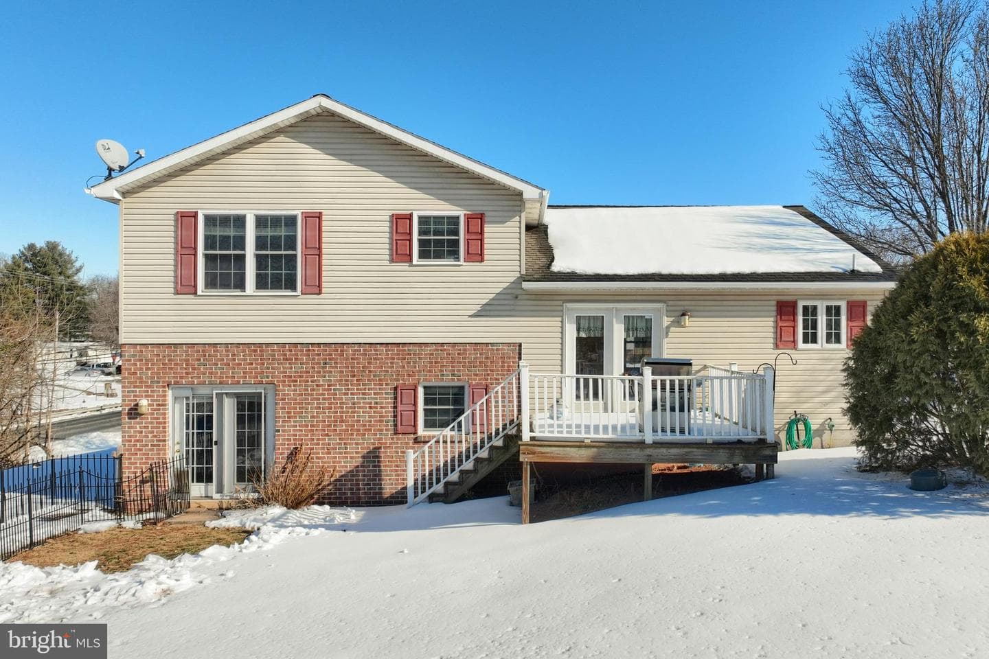 9 Wheatland Drive photo 43