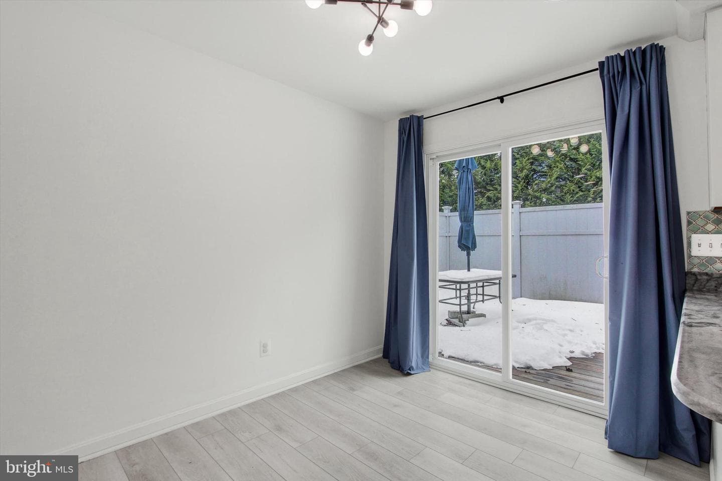 243 Forrest Drive photo 11