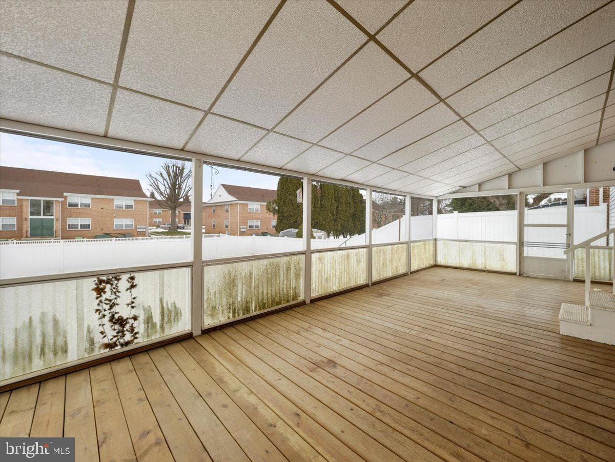 507 Ridge Avenue photo 20