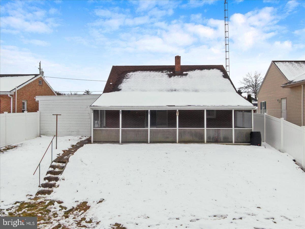 507 Ridge Avenue photo 27