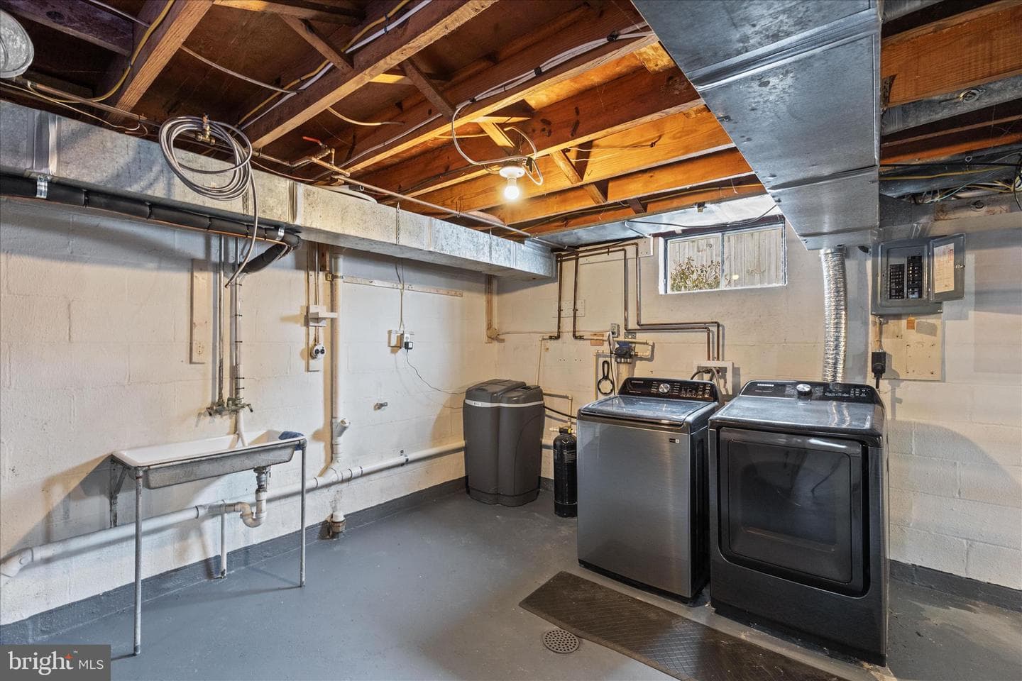 72 Patrick Avenue photo 22