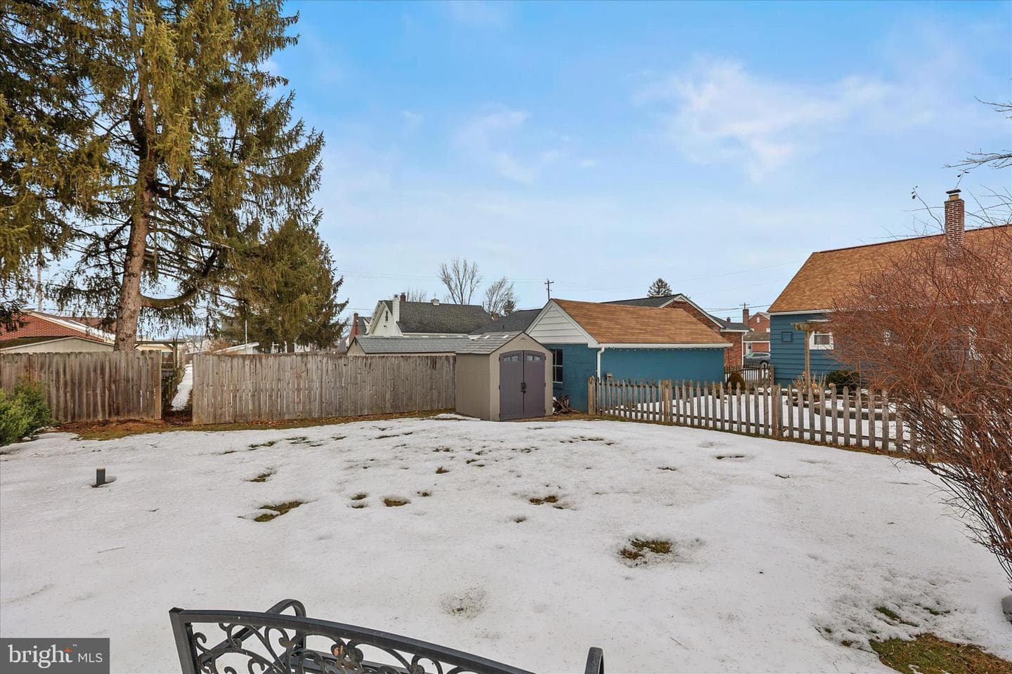 72 Patrick Avenue photo 28