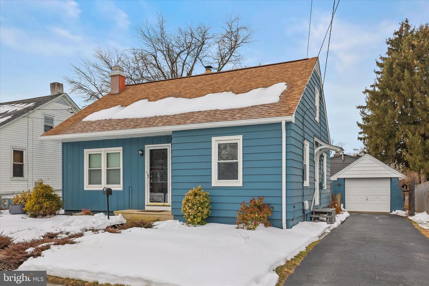 72 Patrick Avenue photo 3