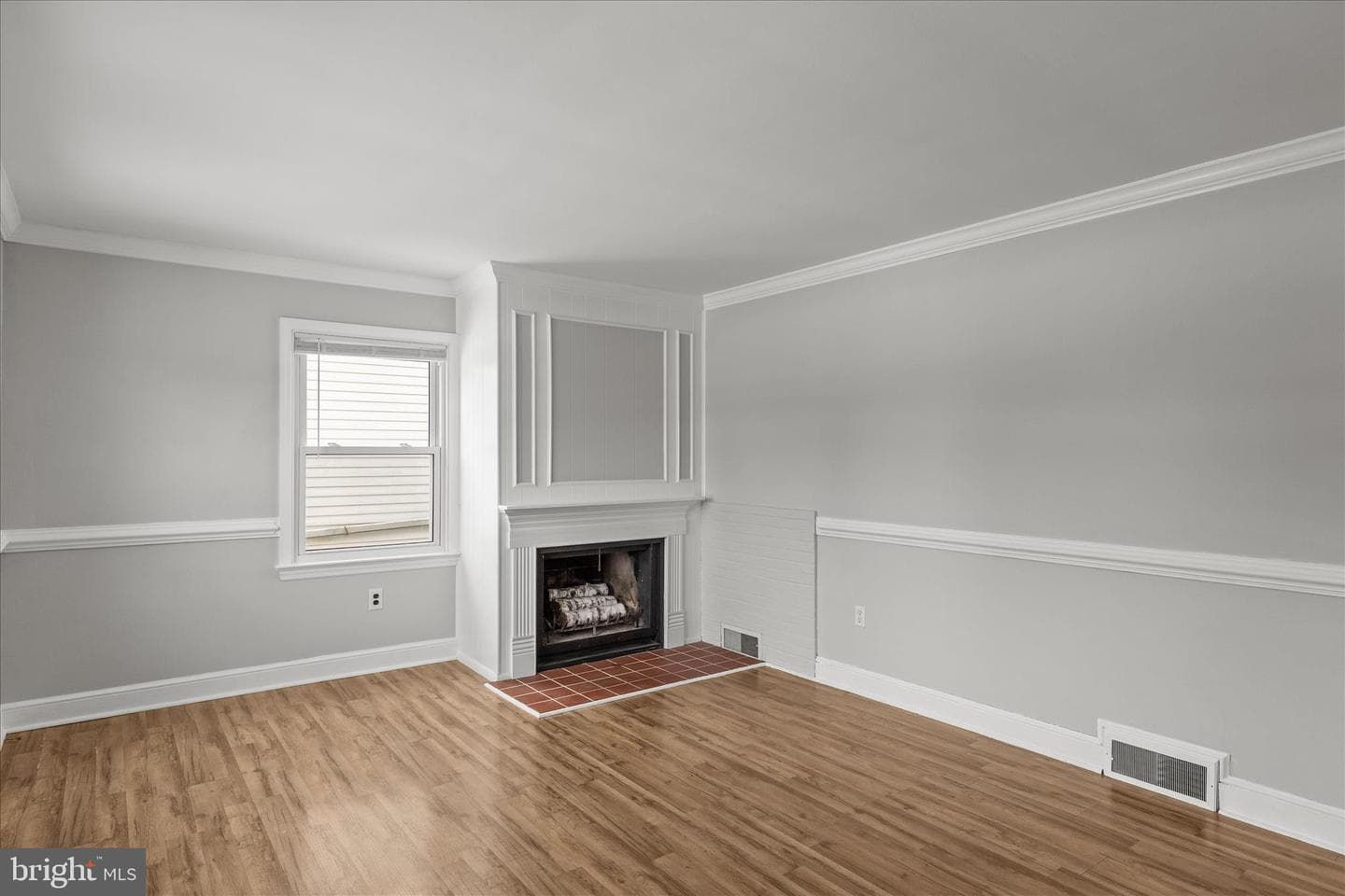 72 Patrick Avenue photo 4