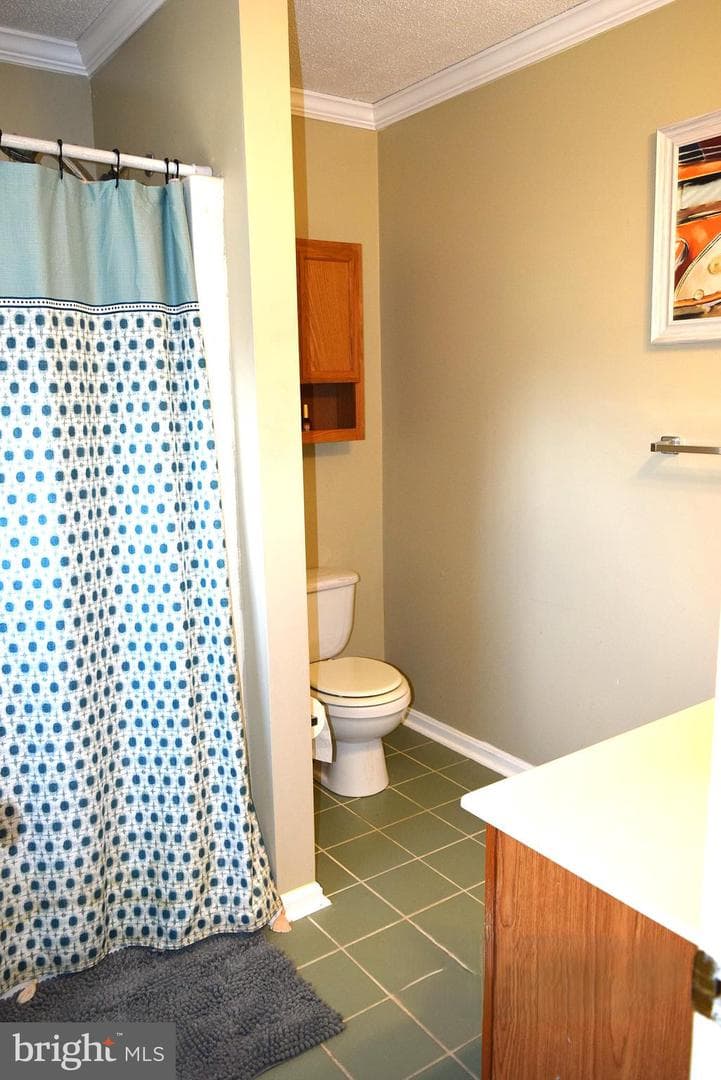 99 Jessica Drive photo 21