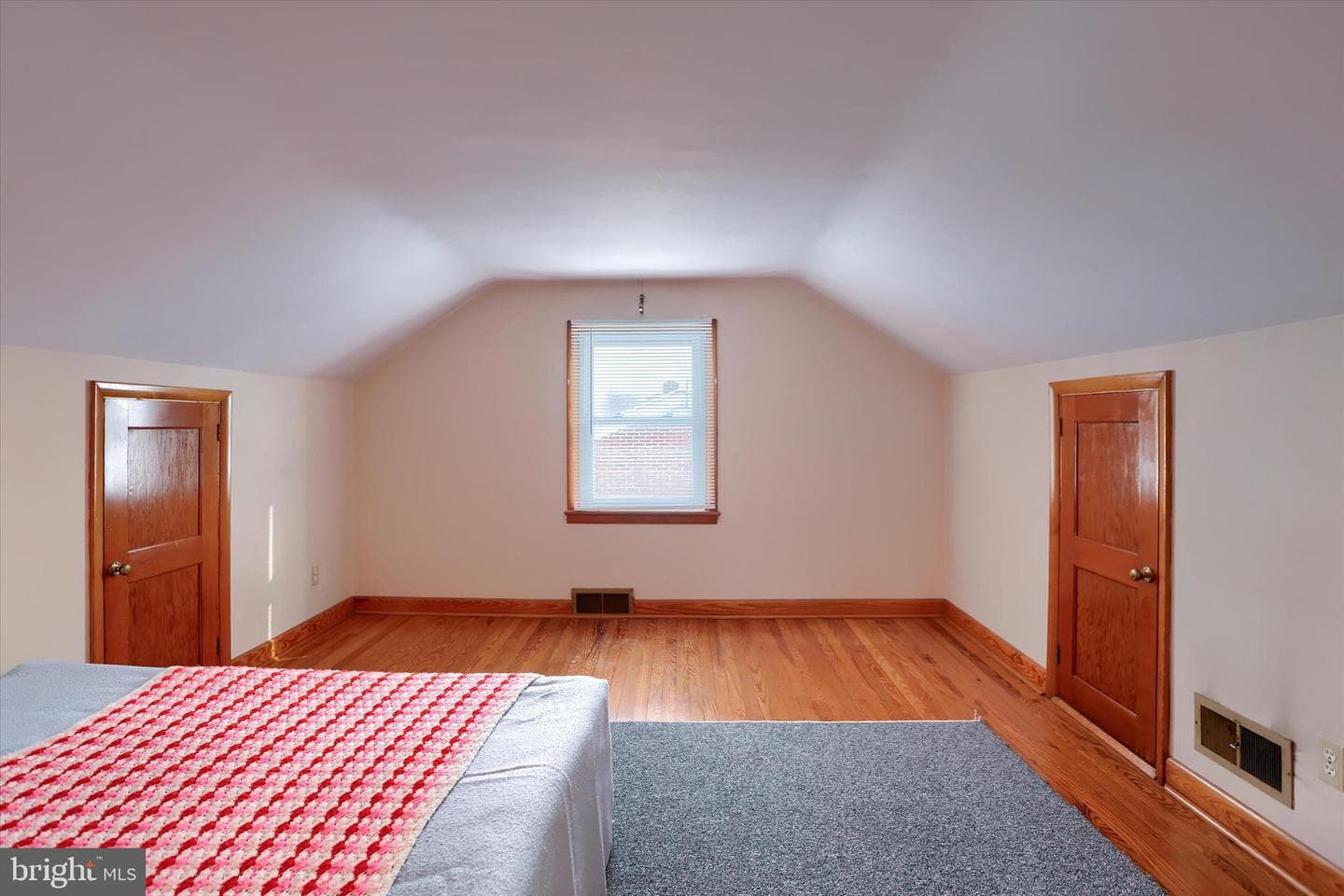 678 Littlestown Road photo 16
