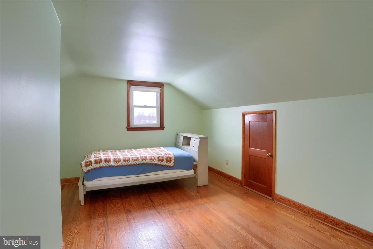678 Littlestown Road photo 18