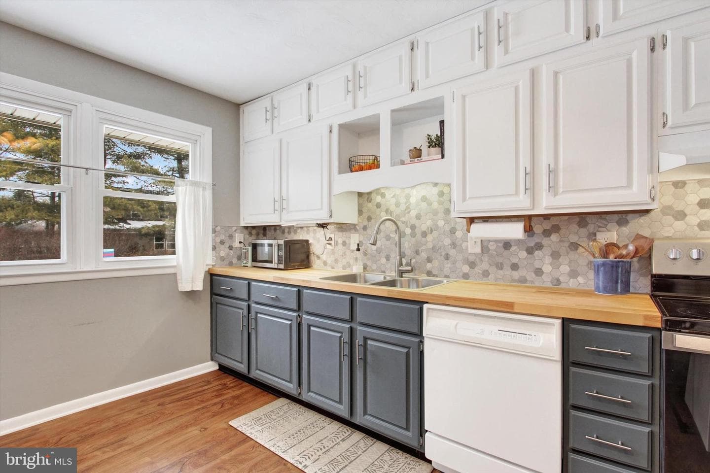 181 Woodcrest Drive photo 16