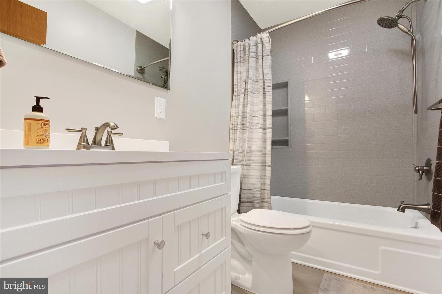 181 Woodcrest Drive photo 17