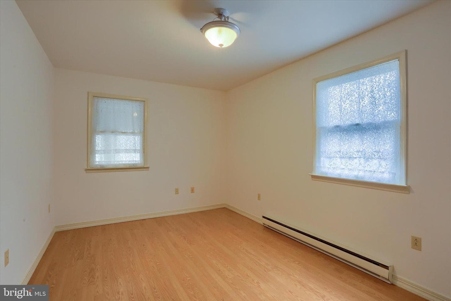 202 Lindy Avenue photo 16