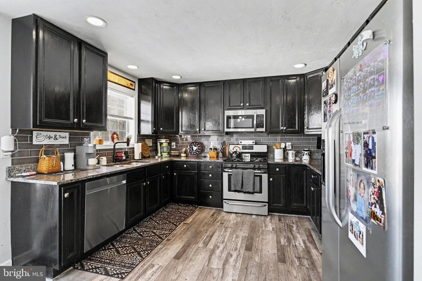 240 Amanda Drive photo 13