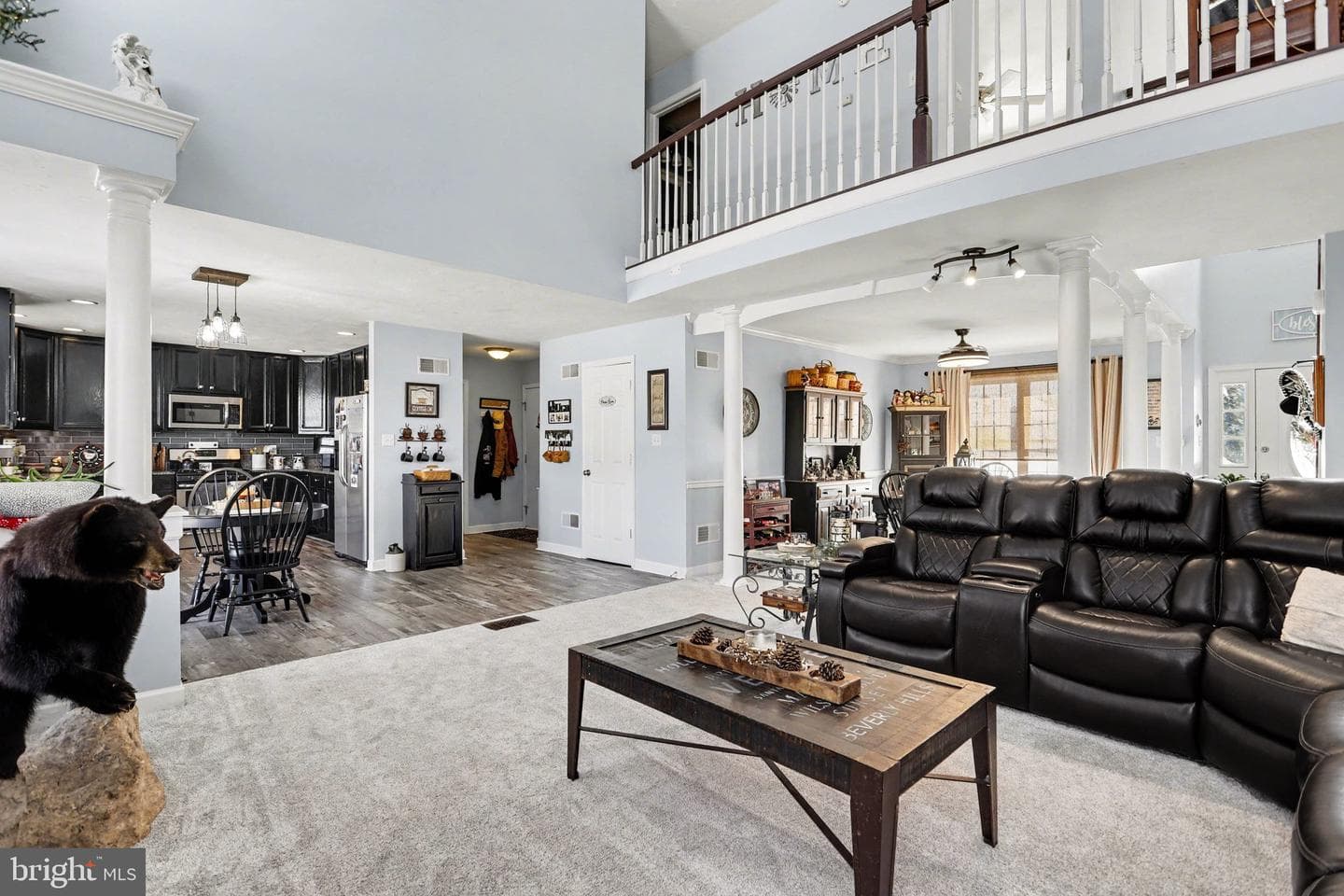 240 Amanda Drive photo 8