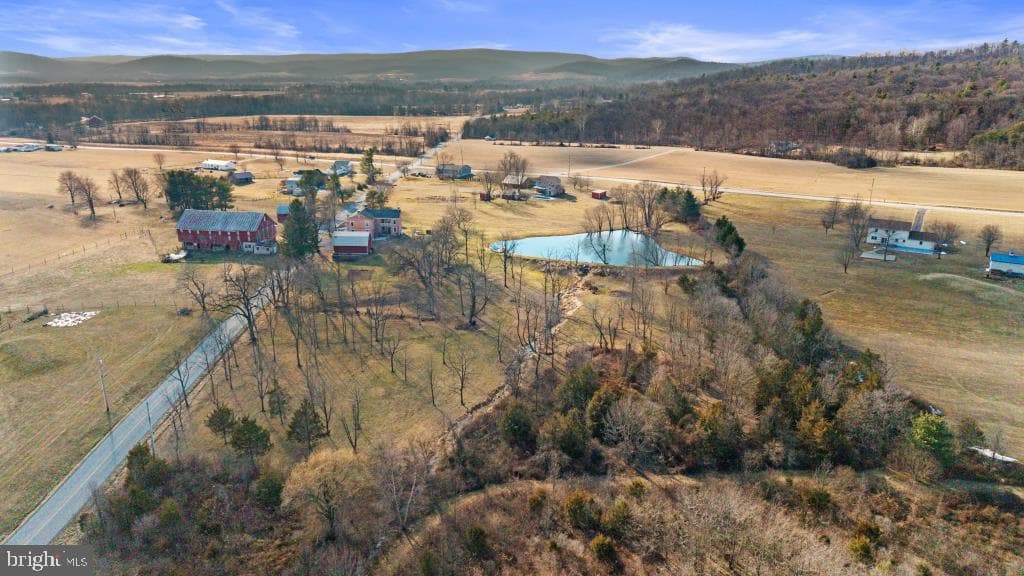 545 Hilltown Road photo 11