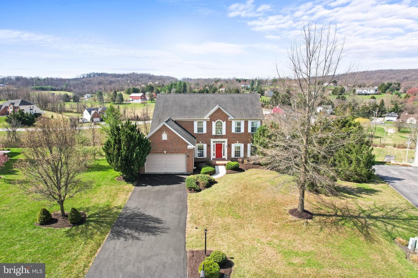 28 Fawn Hill Road, Hanover