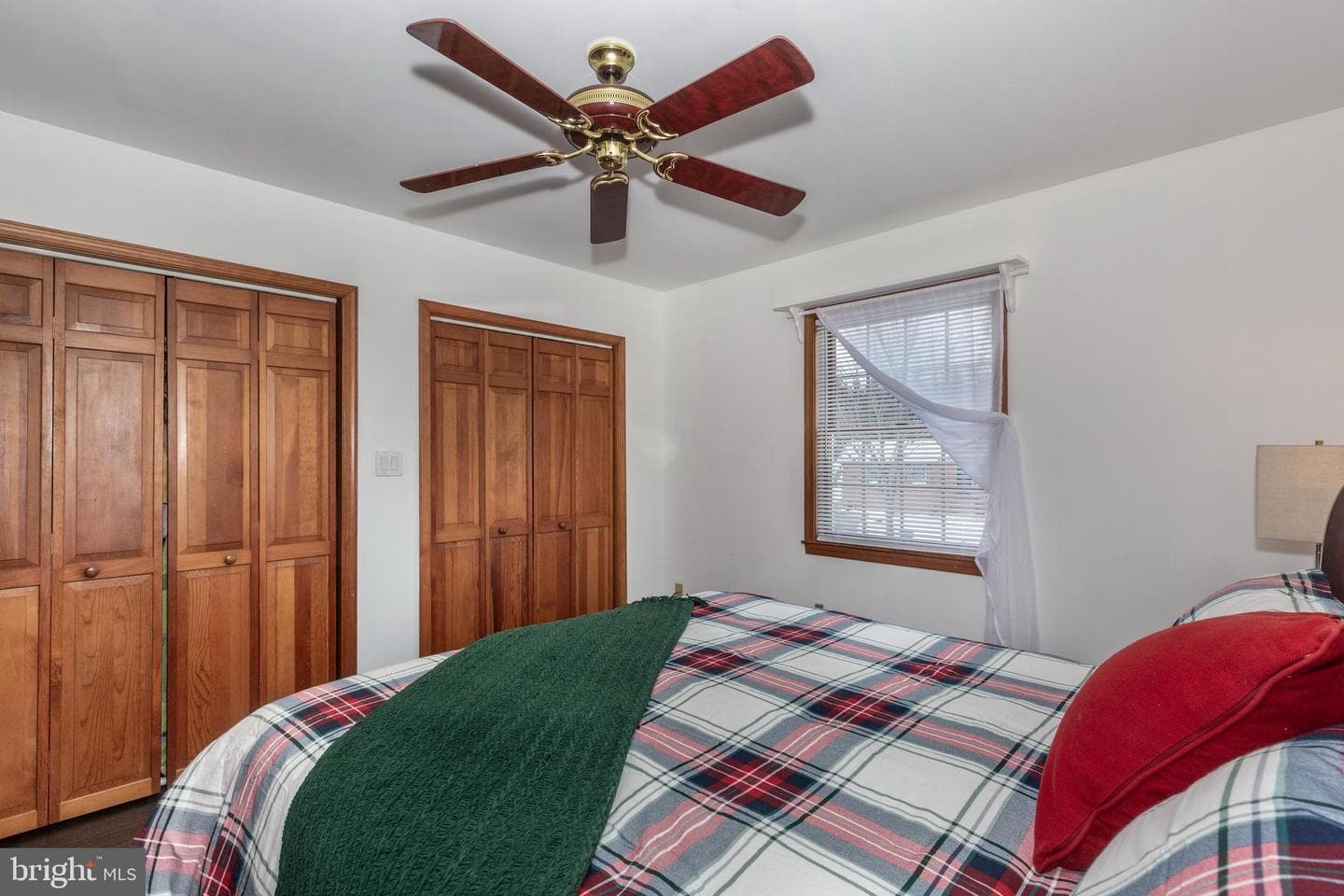 720 W Myrtle Street photo 16