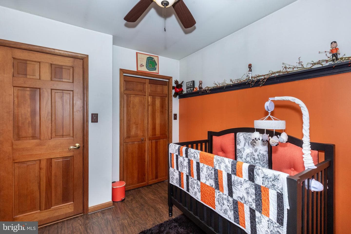720 W Myrtle Street photo 25