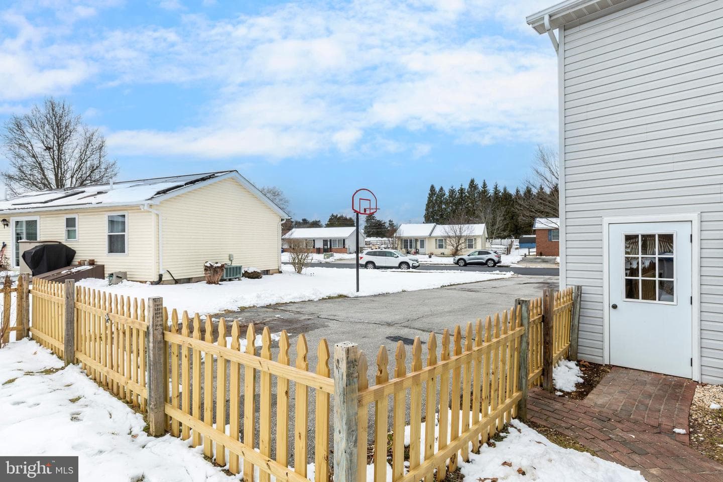 720 W Myrtle Street photo 45