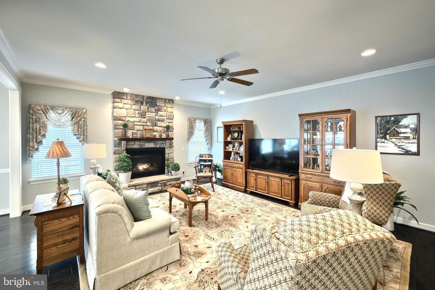 221 Savannah Drive photo 12