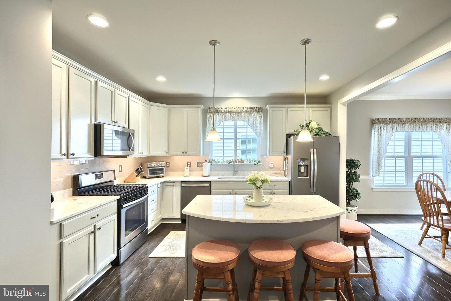 221 Savannah Drive photo 15