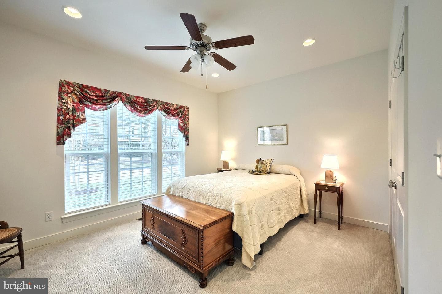 221 Savannah Drive photo 24