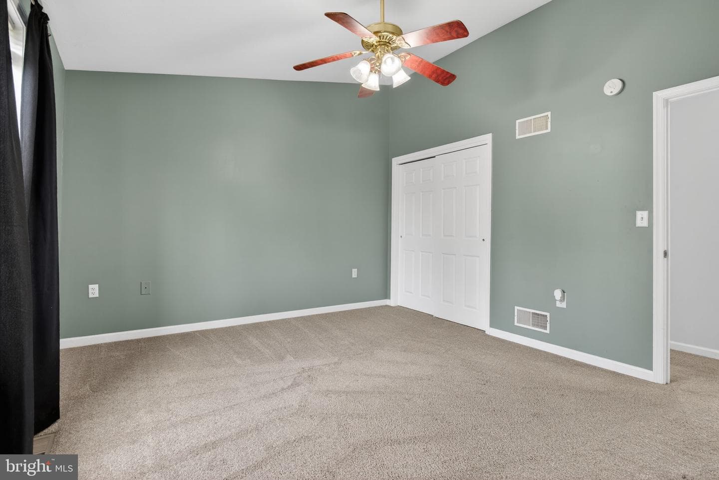 37 Pleasanton Drive photo 15