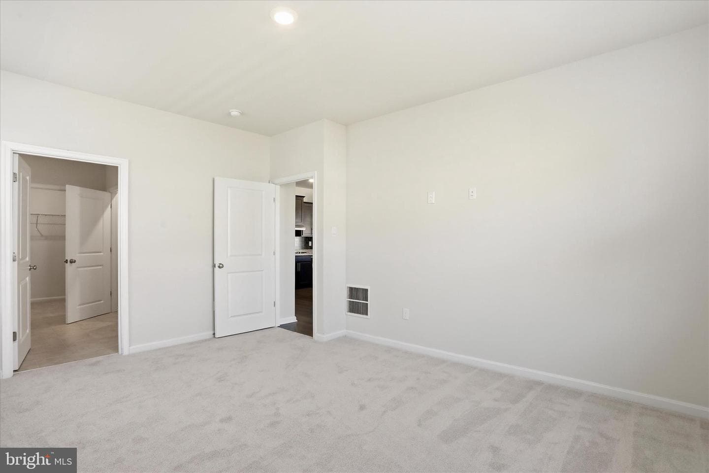 101 Brookside Lane photo 17