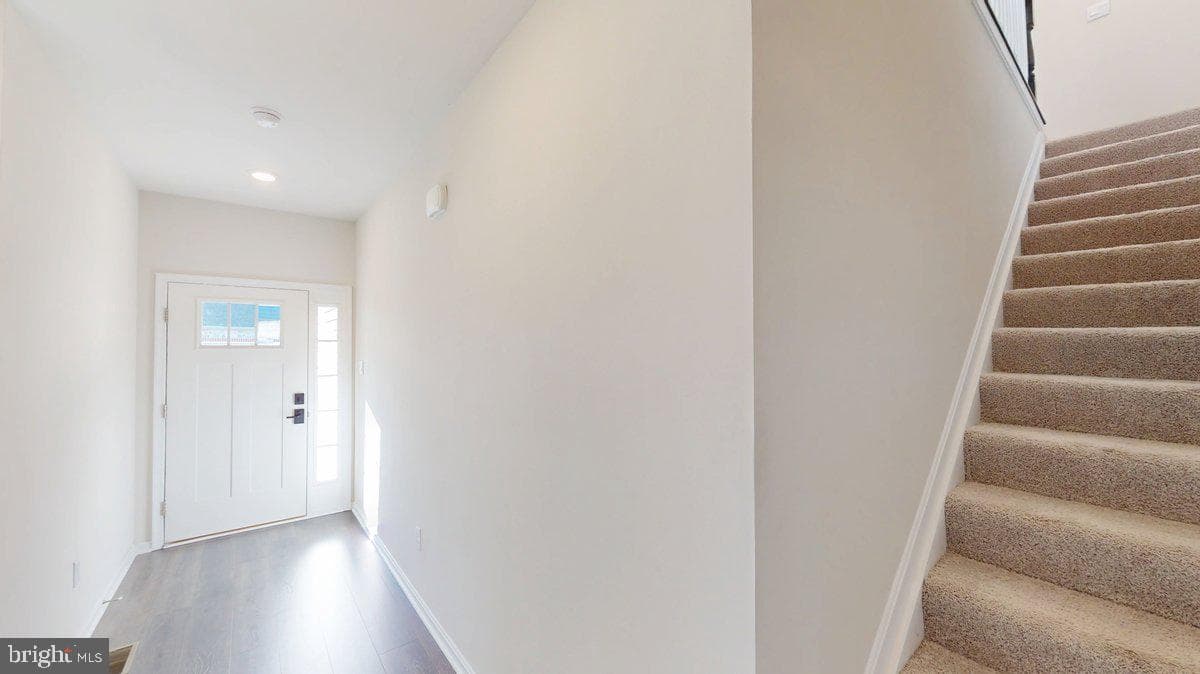 101 Brookside Lane photo 20