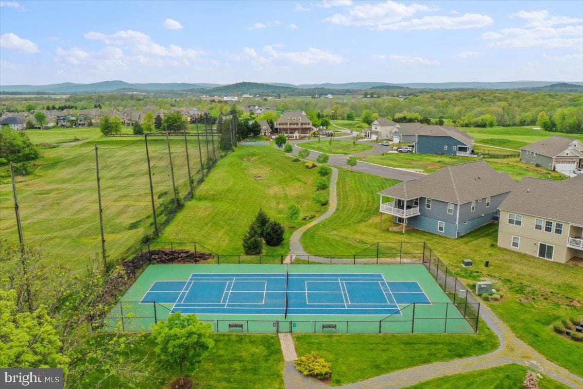 101 Brookside Lane photo 41