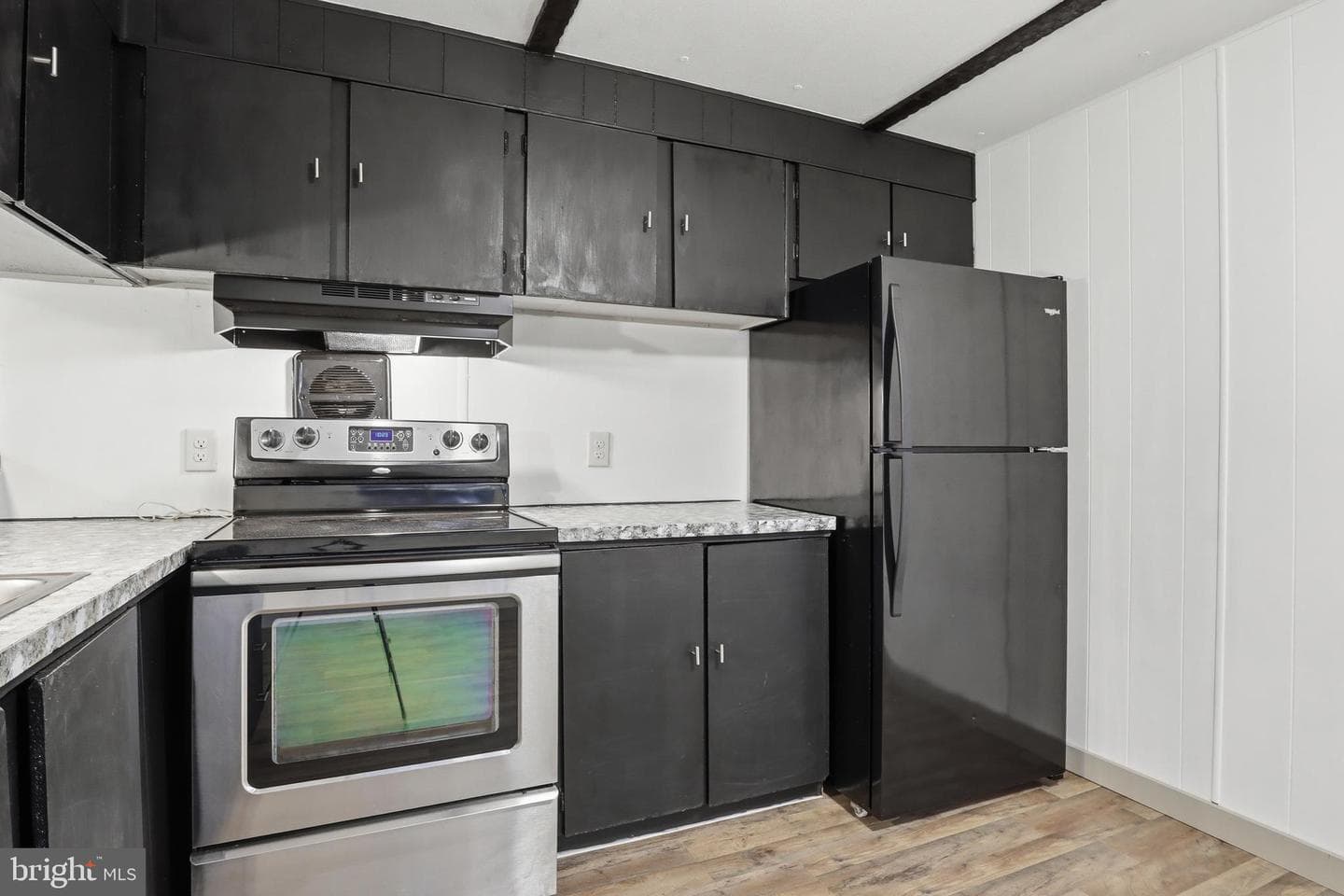 55 Walker Avenue photo 11