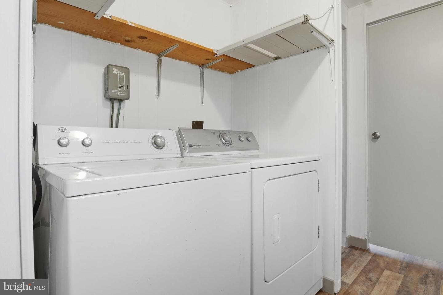 55 Walker Avenue photo 22