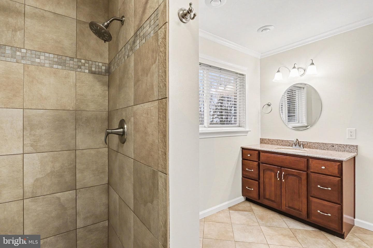75 Longview Boulevard photo 20