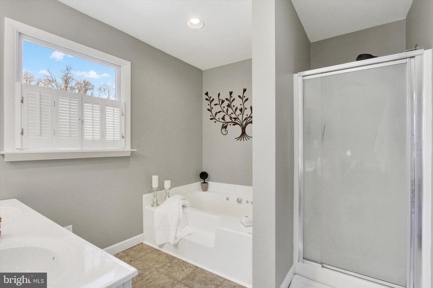 3 Howard Drive photo 16