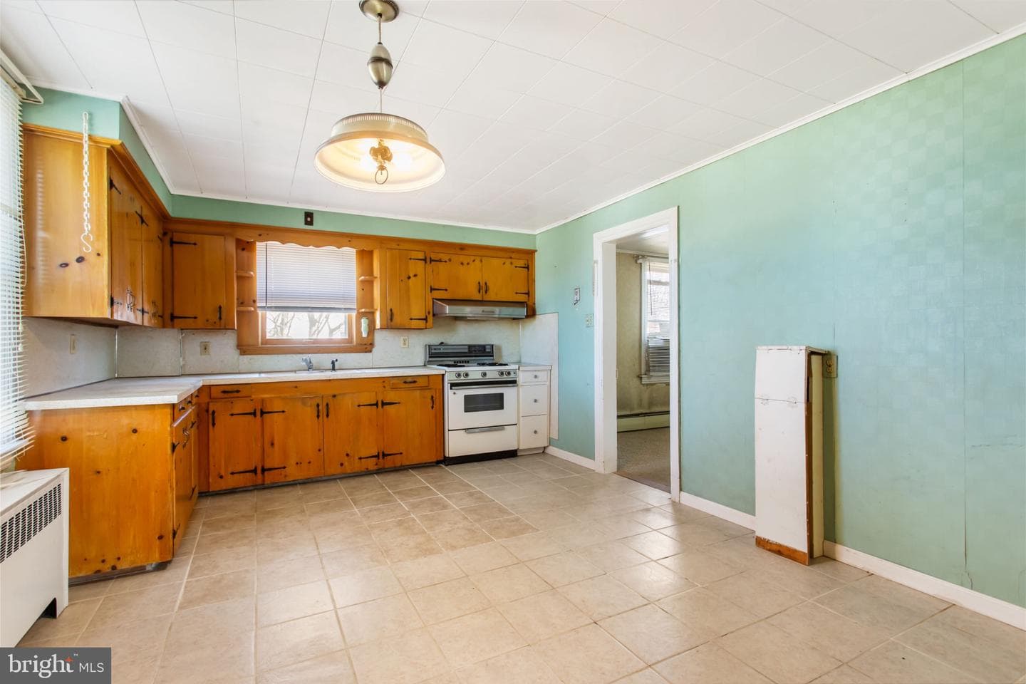 235 Ridge Avenue photo 10