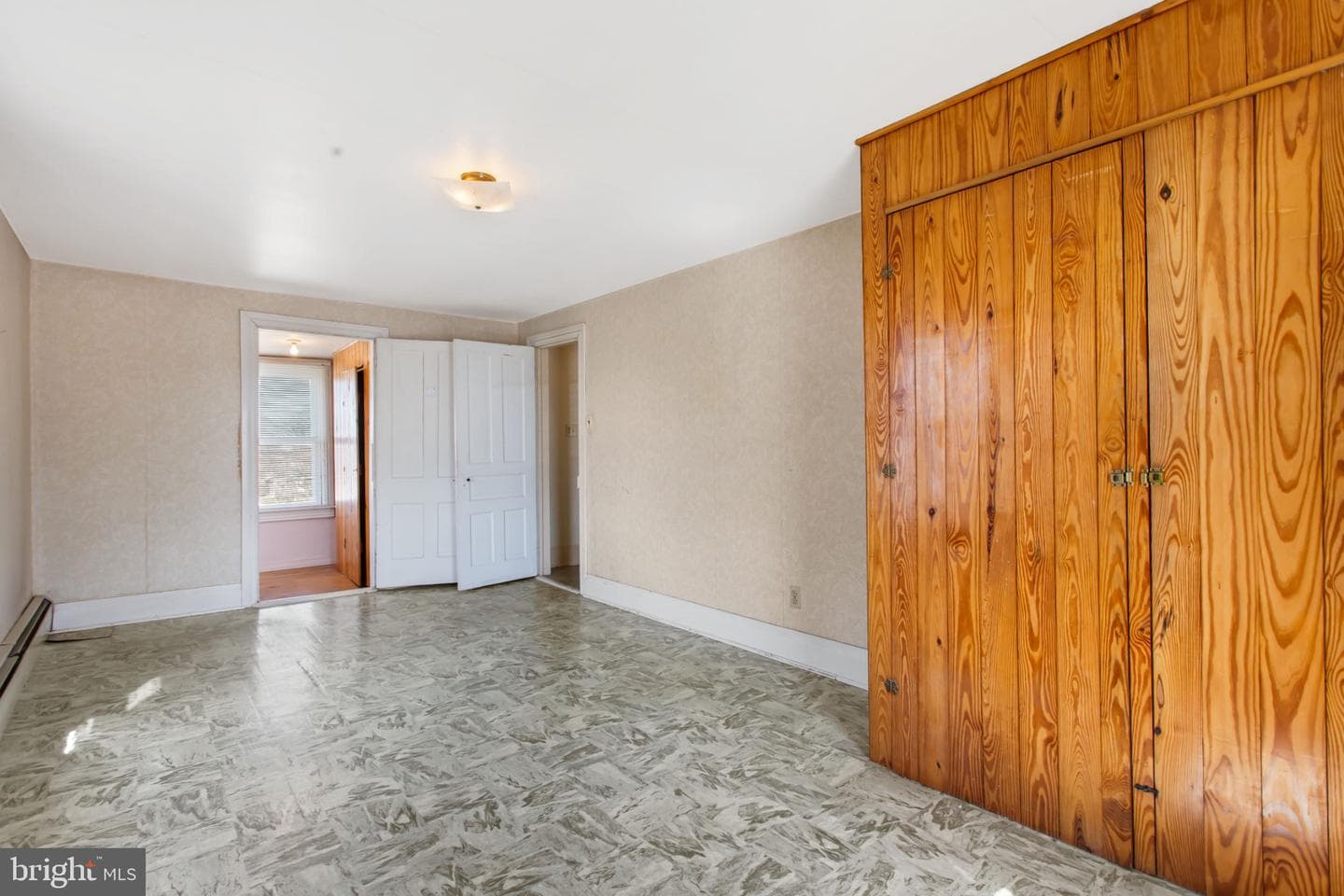 235 Ridge Avenue photo 14