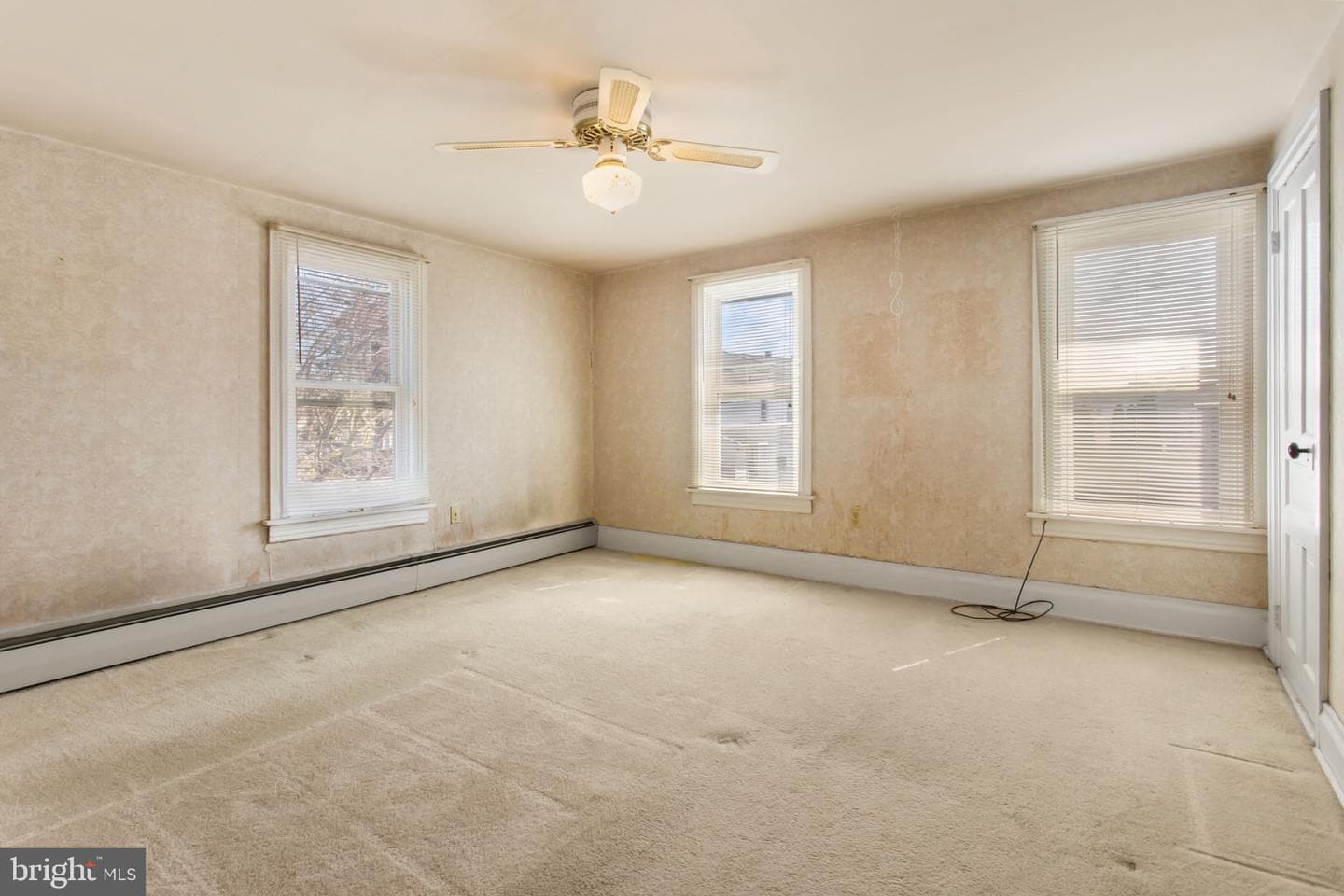 235 Ridge Avenue photo 17