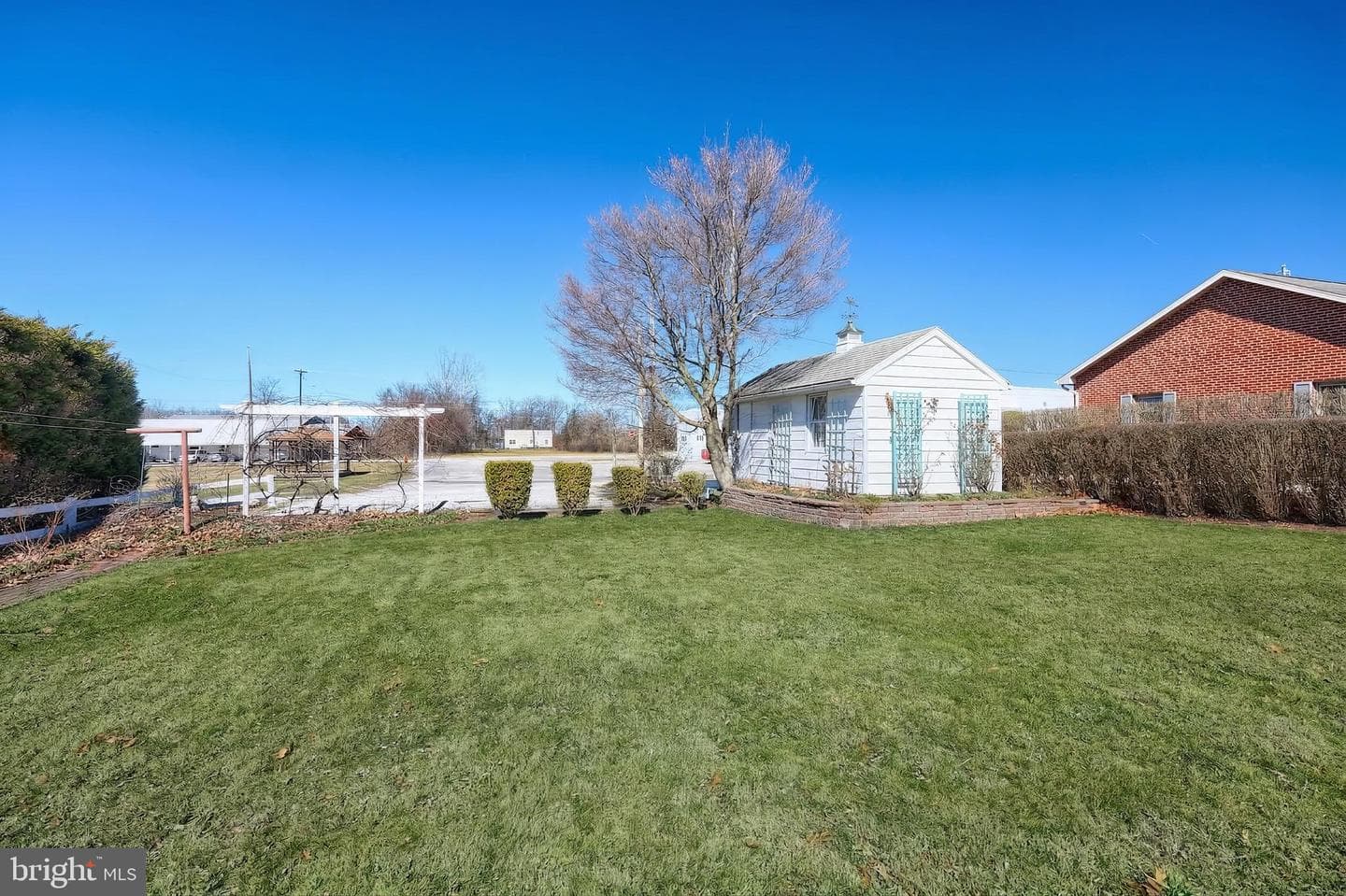 318 Lincoln Way W photo 10