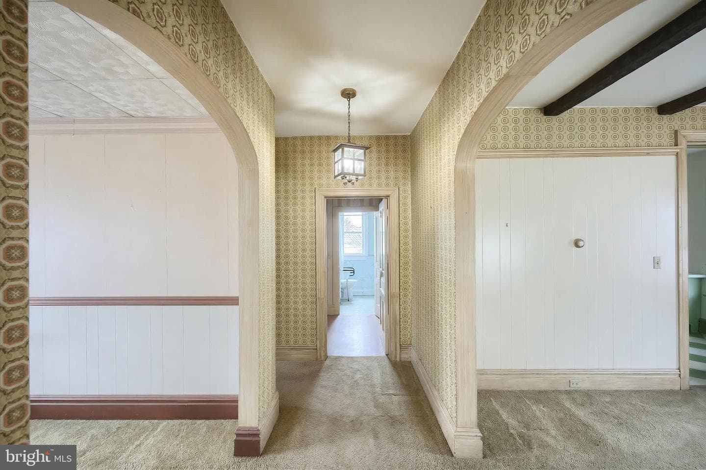 318 Lincoln Way W photo 16