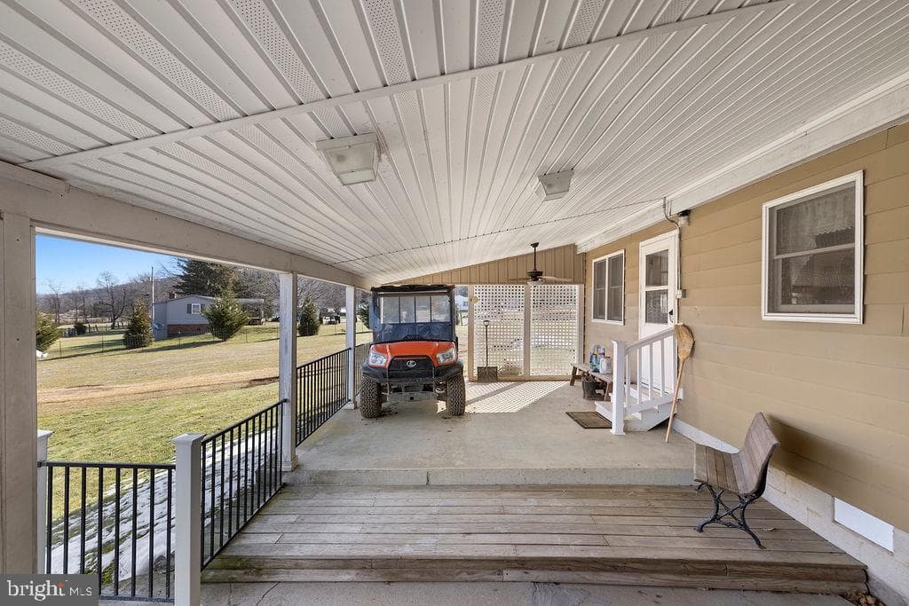 470 Racetrack Road photo 4