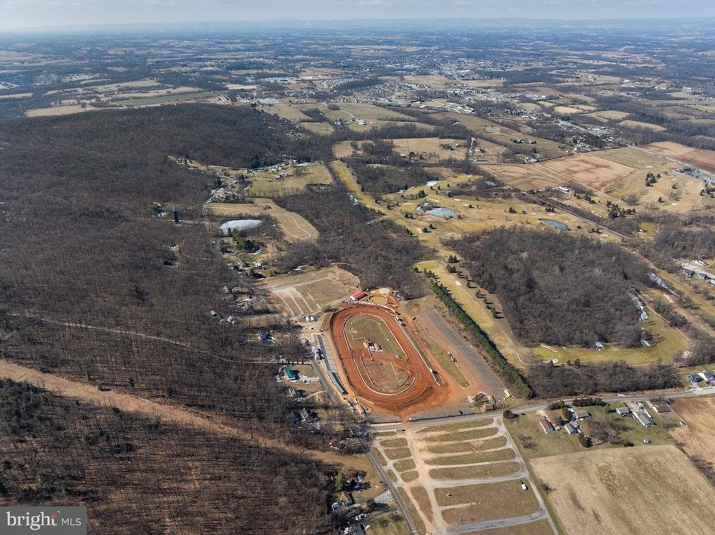 470 Racetrack Road photo 51