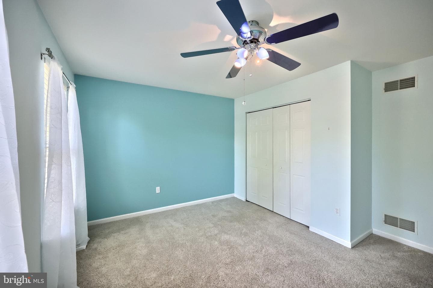 35 Fox Meadow Drive photo 41