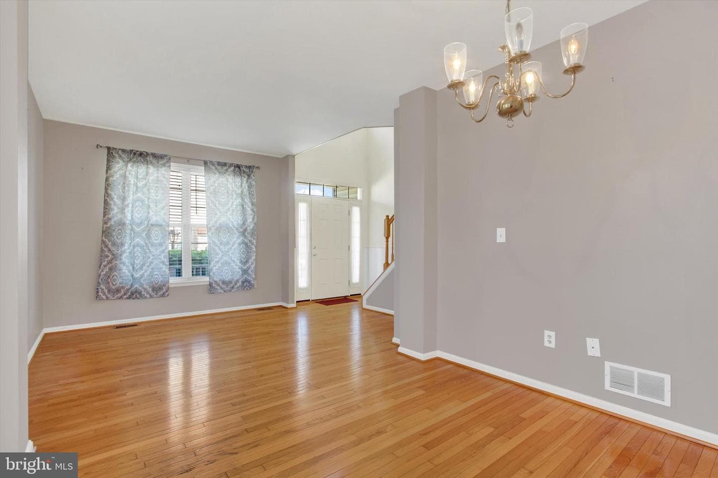1 Dinwiddie Court photo 9